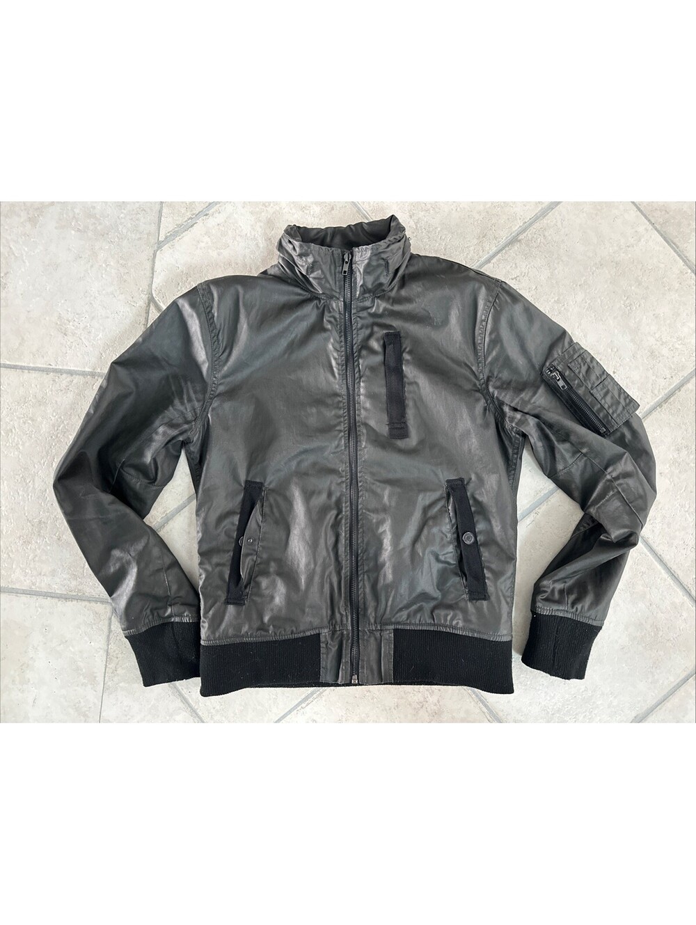 Charles And A Half Men’s Black Bomber Jacket Urban Outfitters Size M Excellent